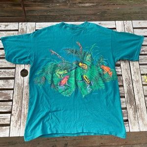 Habitat Rainforest Frogs Vintage T-shirt